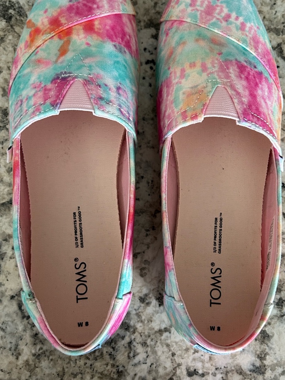 Toms Like New Alpargata Tie Dye Print Aloe Green Canvas Slip Ons Loafers Size 8 - Picture 8 of 11